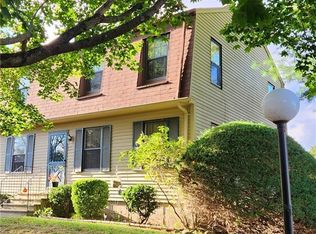 46 Bay Path Way UNIT 46, Branford, CT 06405