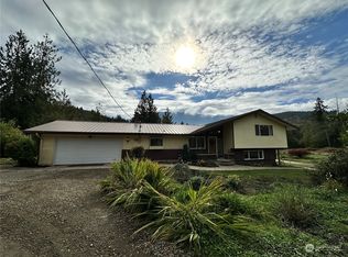 2813 Eden Valley Rd, Port Angeles, WA 98363
