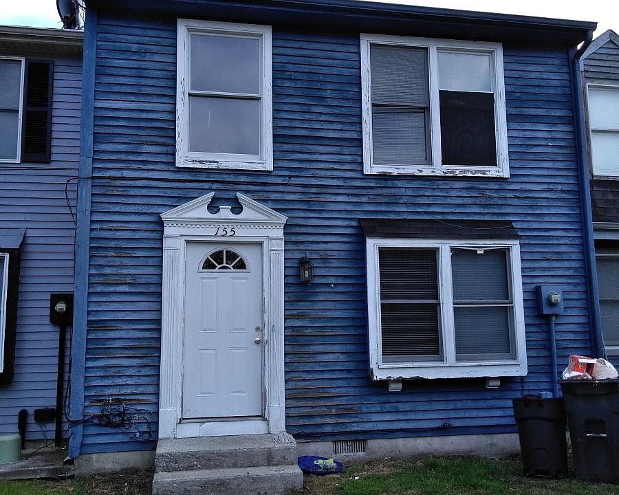 1st image of 155 Marin Dr