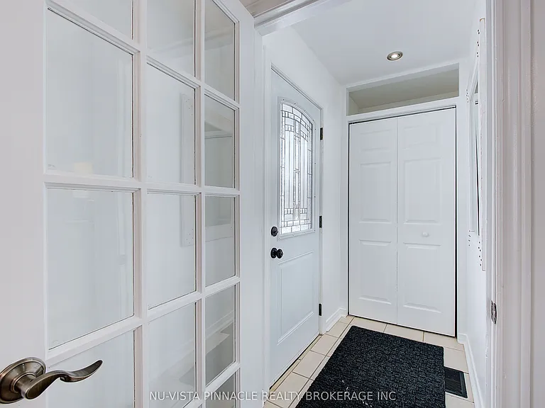 1243 Landor St — Photo 6