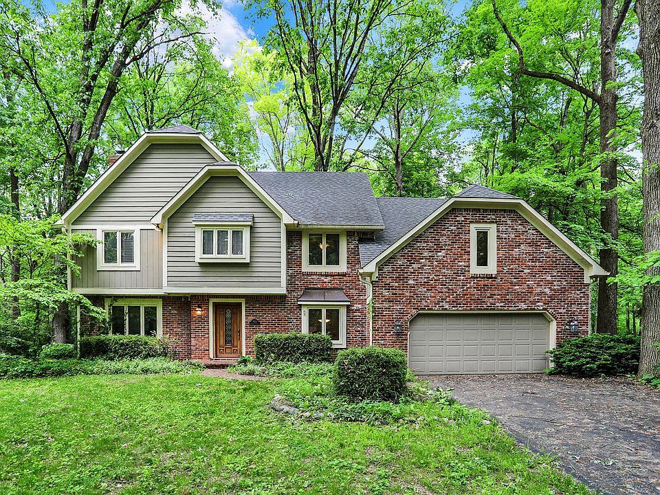 1st image of 7414 Shadow Wood Dr