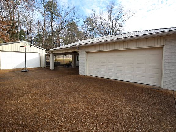 4th image of 986 W Monroe St