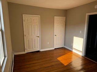 27 Asnuntuck St #31, Enfield, CT 06082