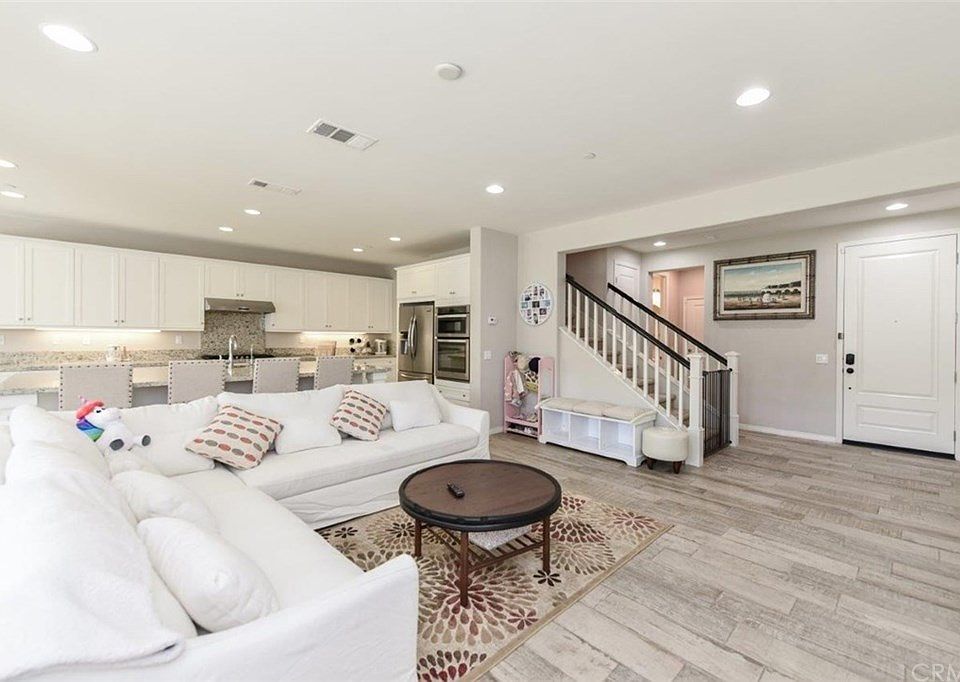 1st image of 17066 Lagos Dr