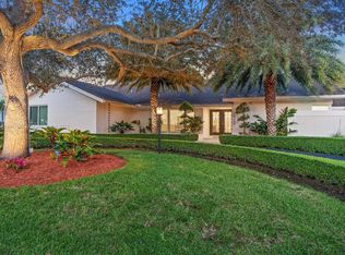 16309 SW 77th Ct, Palmetto Bay, FL 33157