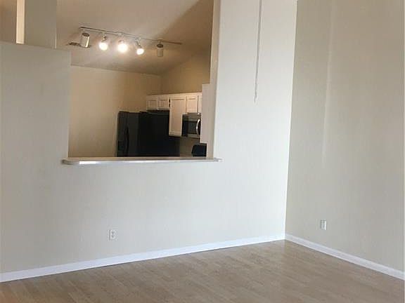 4th image of 3357 Kylemore St Unit 101