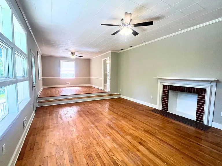 2742 Forest Ridge Dr — Photo 15