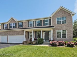 694 Blazing Star Ct, Lake Villa, IL