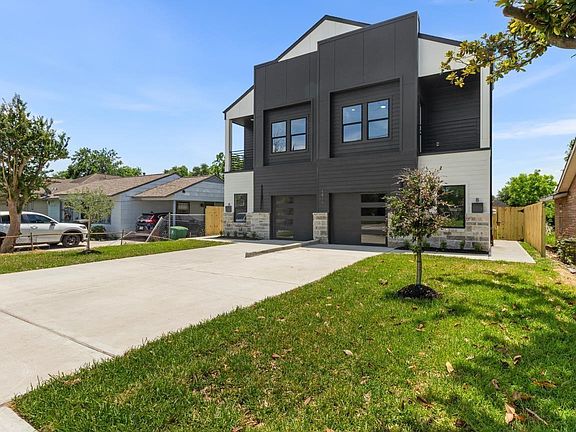2nd image of 4412 Alvin St #A