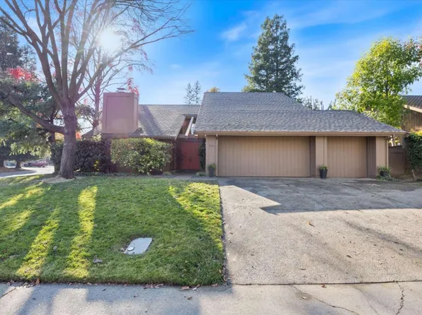 5301 Terrace Oak Cir, Fair Oaks, CA 95628