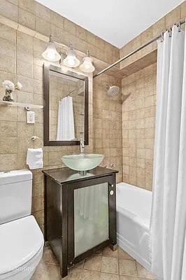 Sold by Corcoran | media 7