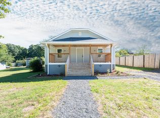 104 Hubbard St, Lincolnton, NC 28092