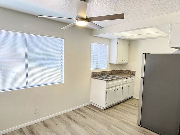 5th image of 530 W 6th St APT 13