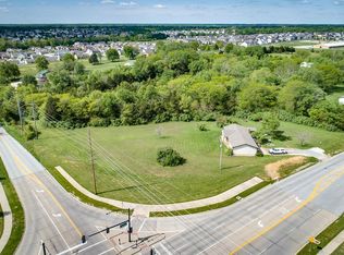 2416 W Meyer Rd, Wentzville, MO 63385