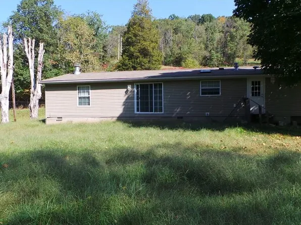256 Green Valley Rd, Rockport, WV 26169