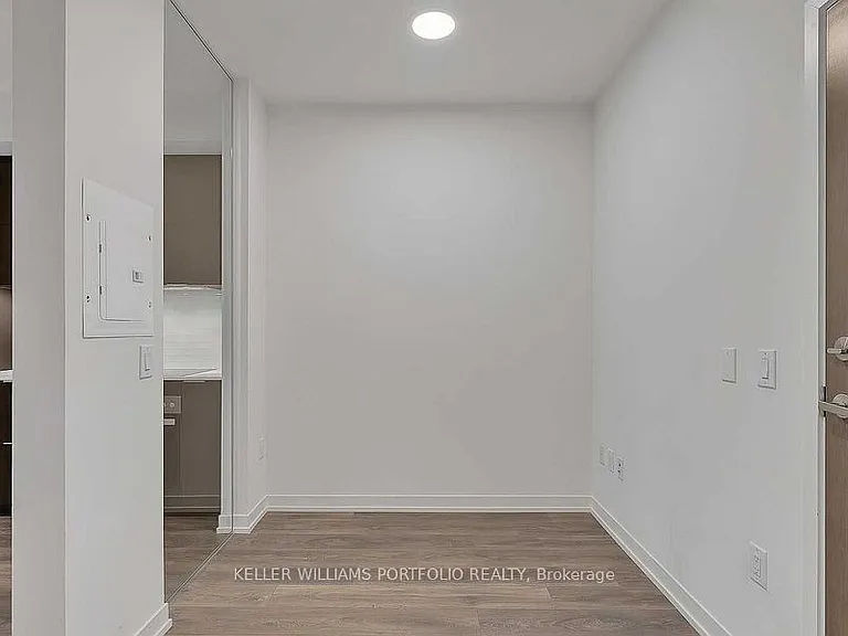 15 Lower Jarvis St #1208 — Photo 5