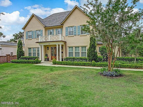 5th image of 928 Vale Orchard Ln