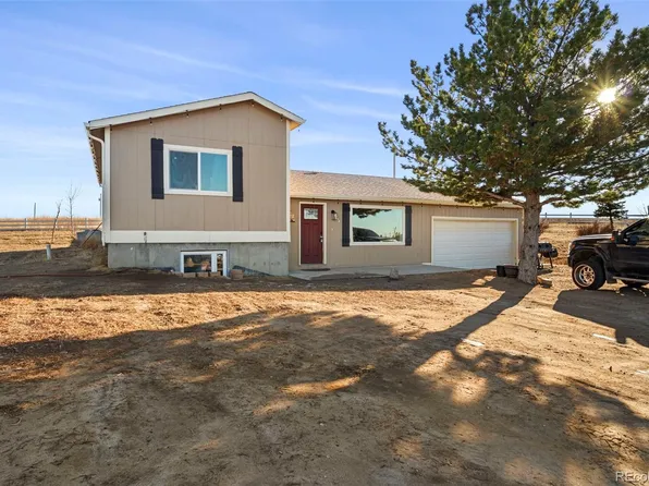 2860 Old Victory Road, Bennett, CO 80102
