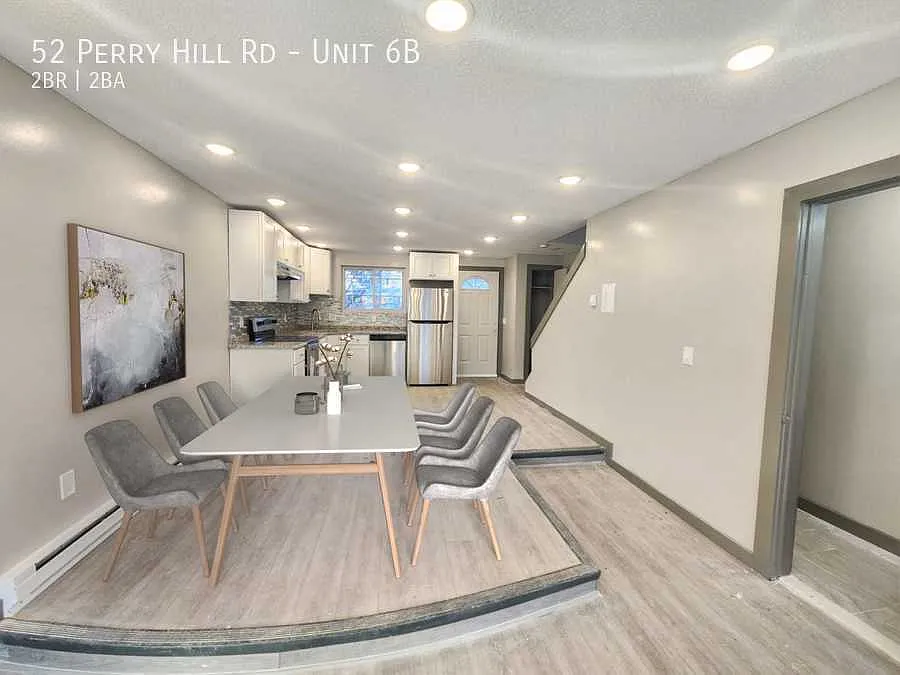 2 bed, 1.5 bath, 1100 sqft, $1,800 — Photo 2