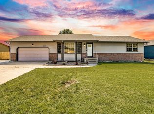 2144 S Parkridge St, Wichita, KS 67209