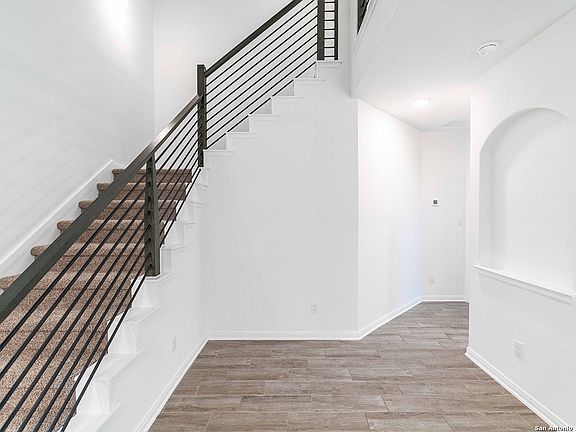 3rd image of 12810 Hush Drive