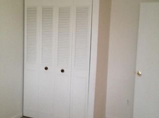 506 Giles Pl, Sterling, VA 20164