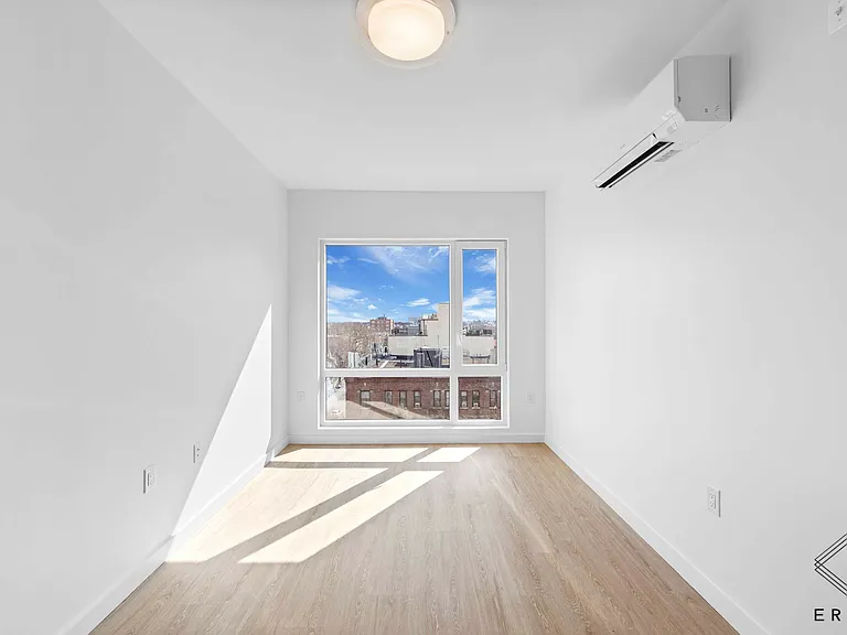 335 Linden Blvd #4D — Photo 5