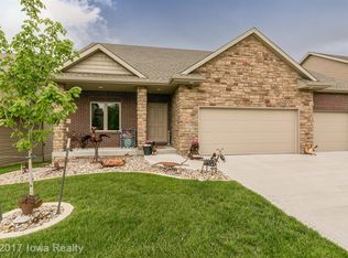 4270 NW 165th Ln, Clive, IA 50325