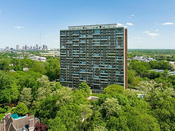 2nd image of 1000 Urlin Ave APT 1620