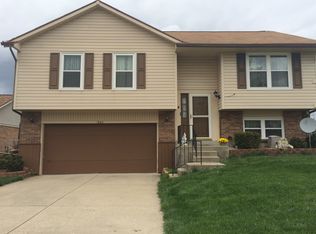 1003 Brookwood Ct, Fairborn, OH 45324