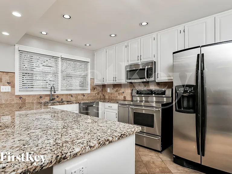 15520 Golden Ridge Ct — Photo 5