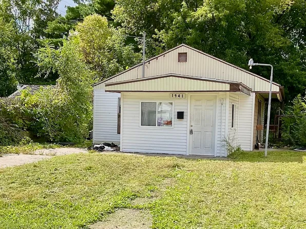 1941 Walcott St, Saginaw, MI 48601