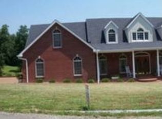 1217 Rosewood Dr, Centerville, TN 37033