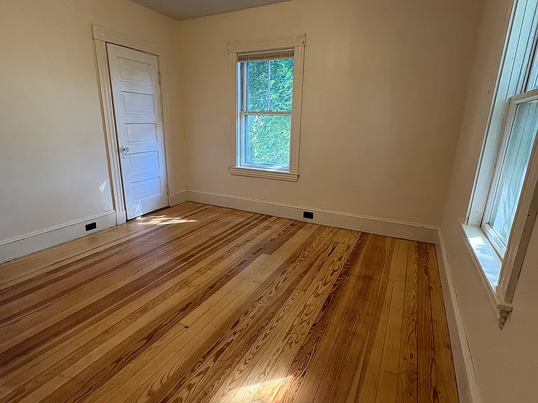 68-70 Adams St #2 — Photo 23