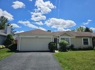 1820 77th St, Naperville, IL 60565