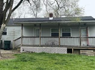 2012 N Maplewood Ave, Muncie, IN 47304
