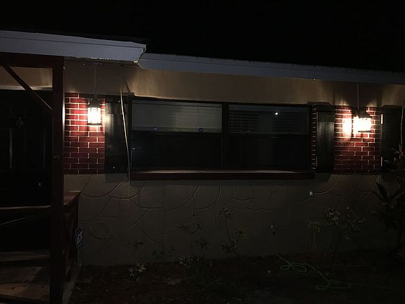 3rd image of 4692 Barley St