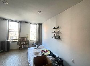 305 Troutman St APT 2L, Brooklyn, NY 11237