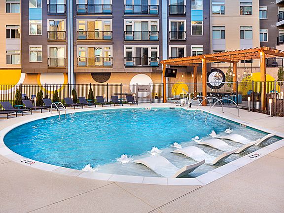 3rd image of 9450 Fairfax Blvd APT 1507