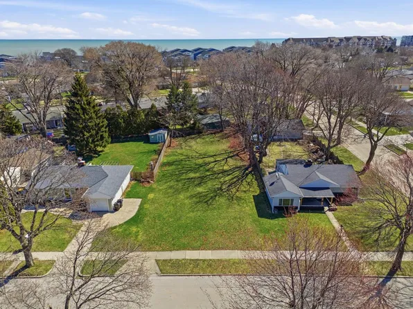 4010 South KIRKWOOD AVENUE, Saint Francis, WI 53235