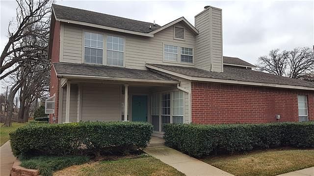 1st image of 1411 Meadowood Village Dr