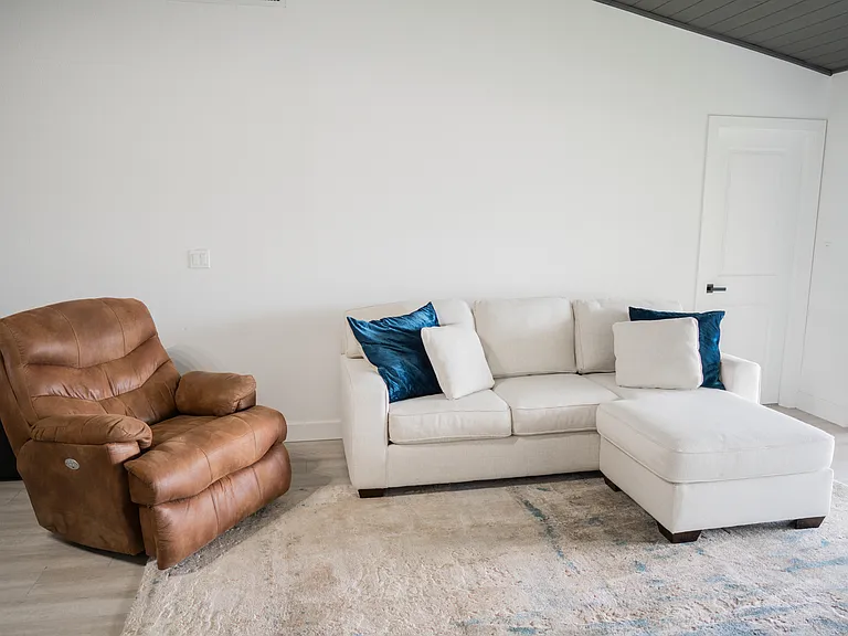 16590 Partridge Place Rd #201 — Photo 6