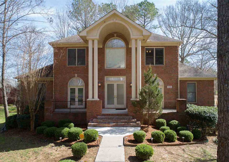 1st image of 3001 Bogey Cir SE