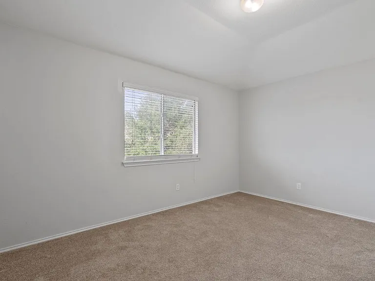 120 Brazos Ln — Photo 19