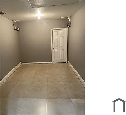3rd image of 6537 Harbour Rd