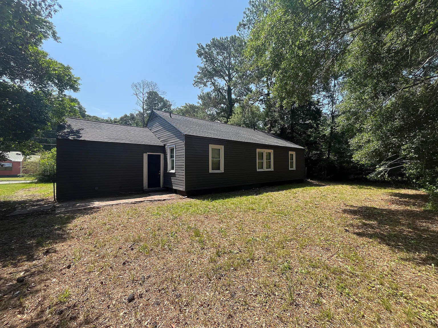 5 bed, 1556 sqft, $1,650 — Photo 3
