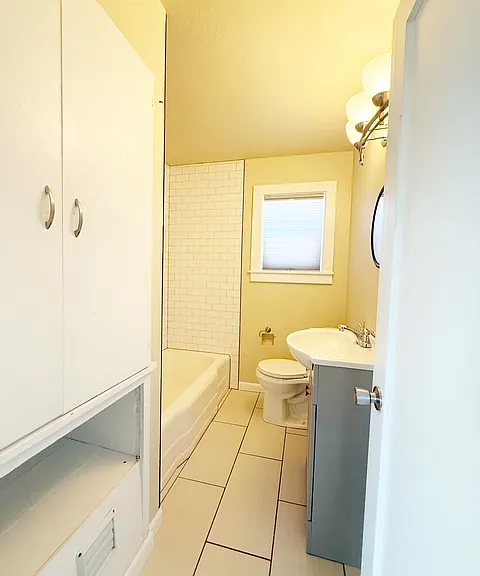 821 S Summit Ave — Photo 12