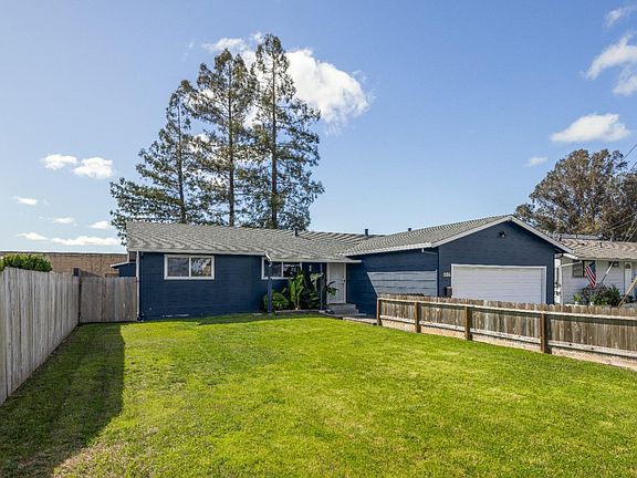 3rd image of 1150 Ramona Lane