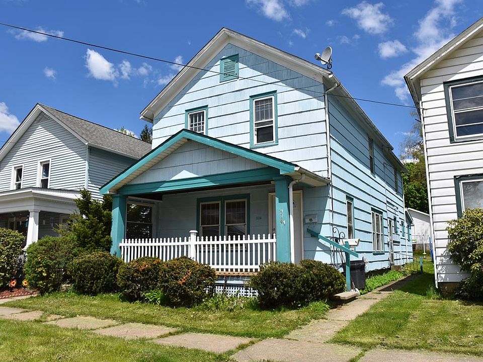 1st image of 514 W Elm St
