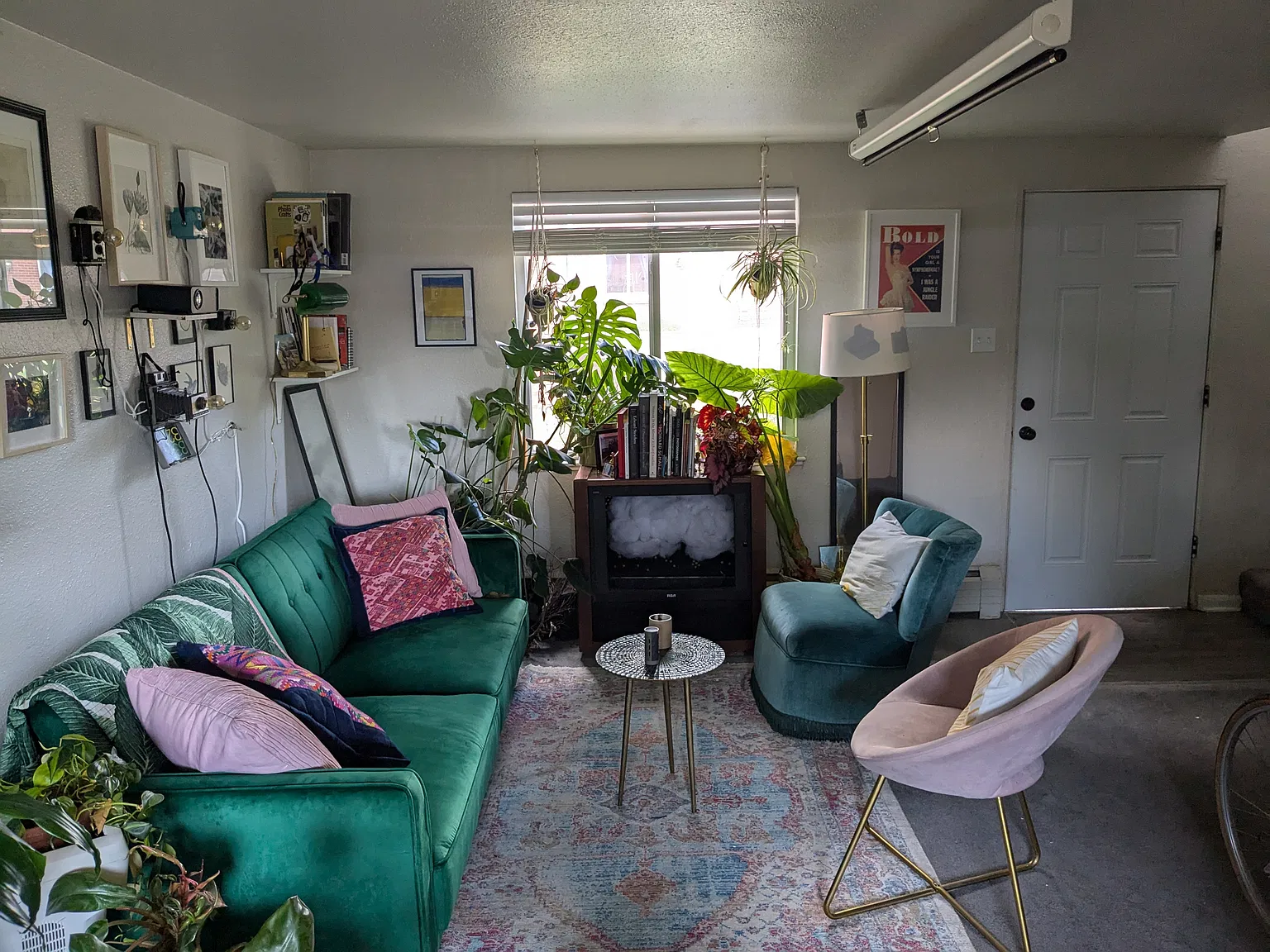 2 bed, 1.5 bath, 900 sqft, $1,750 — Photo 4